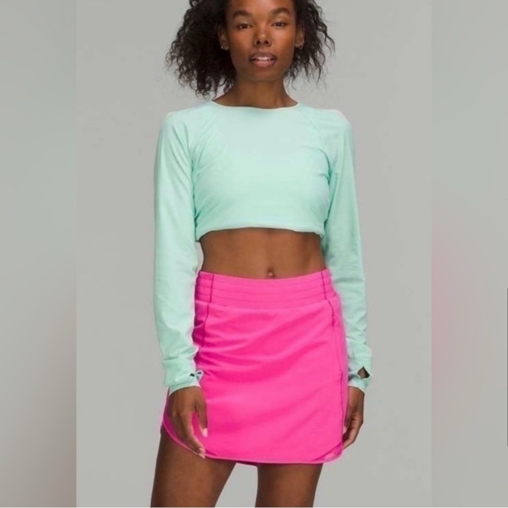 Lululemon Hotty Hot Skirt Sonic pink size 6